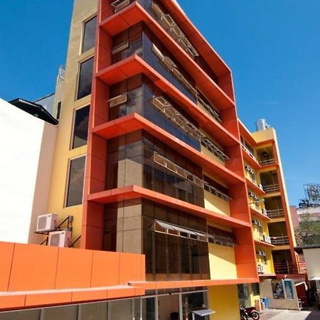 เอ็มซิตี้ สวีทส์ Hotel Cebu ภายนอก รูปภาพ