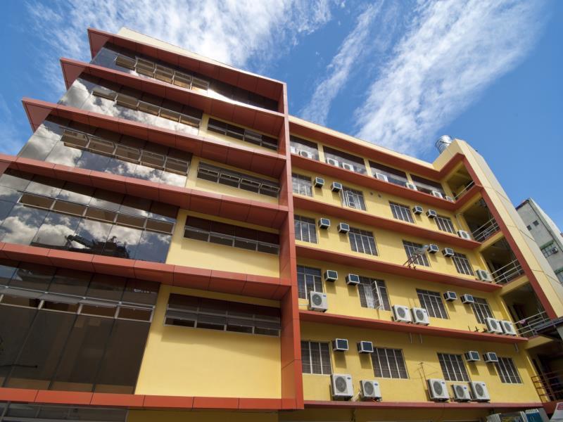 เอ็มซิตี้ สวีทส์ Hotel Cebu ภายนอก รูปภาพ