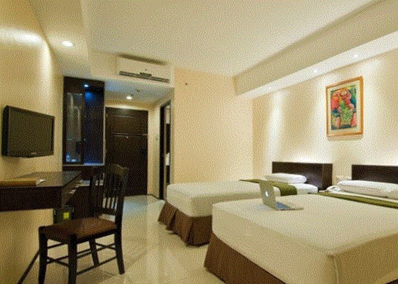 เอ็มซิตี้ สวีทส์ Hotel Cebu ภายนอก รูปภาพ