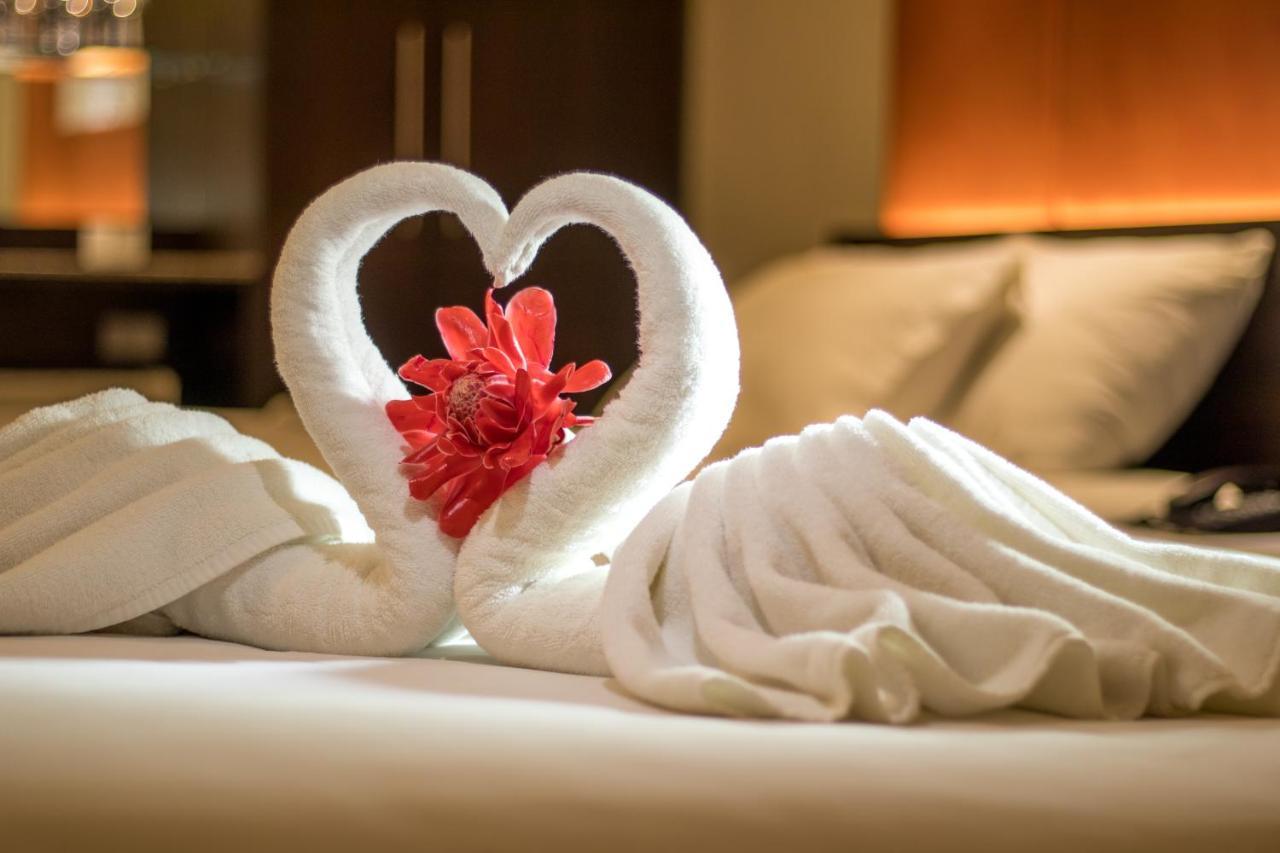 เอ็มซิตี้ สวีทส์ Hotel Cebu ภายนอก รูปภาพ