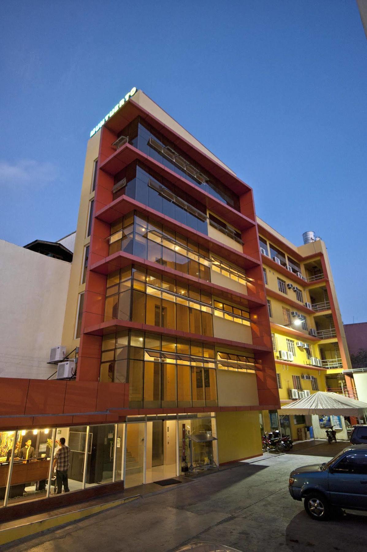 เอ็มซิตี้ สวีทส์ Hotel Cebu ภายนอก รูปภาพ